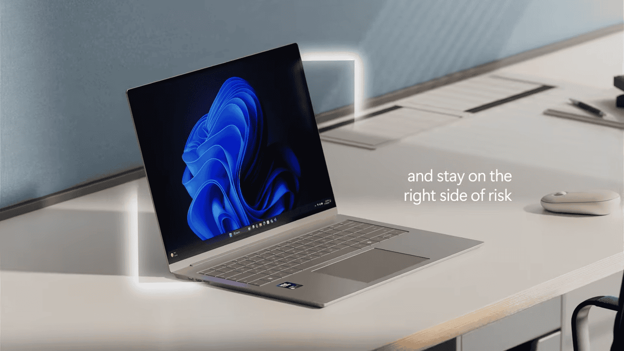 Windows 11 stay right side of the risk ad